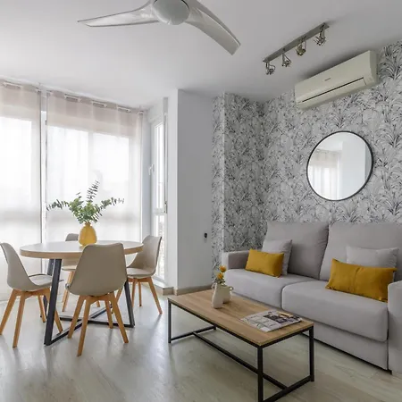 Apartment Living4malaga Marin Sky *